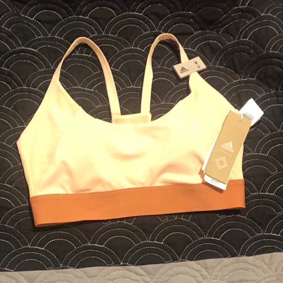 NWT Adidas Medium support Sports Bra - Picture 2 of 3